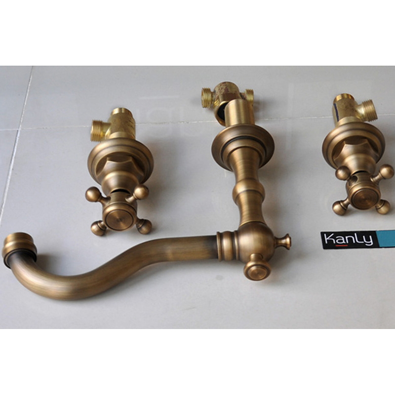Vòi lavabo nóng lạnh 3 lỗ bằng đồng cổ điển Kanly GCB07