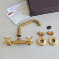 Vòi lavabo nóng lạnh âm tường bằng đồng cổ điển Kanly GCT05