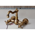 Vòi lavabo nóng lạnh âm tường bằng đồng cổ điển Kanly GCT06