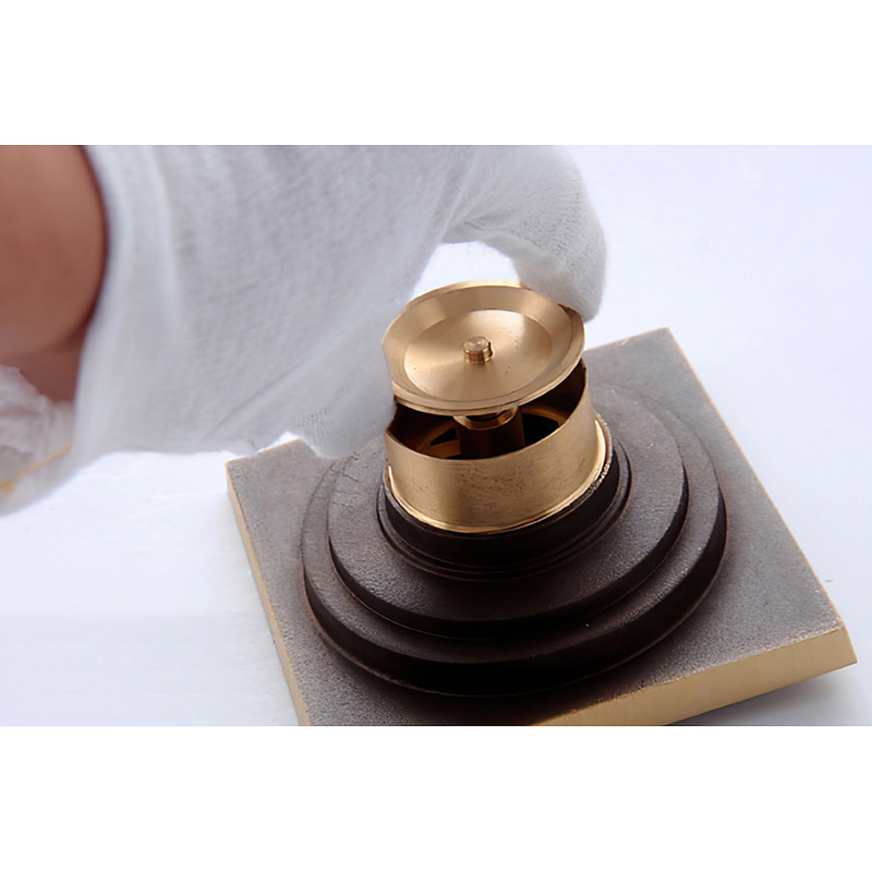 Phễu thoát sàn hoa văn bằng đồng Kanly GCP04