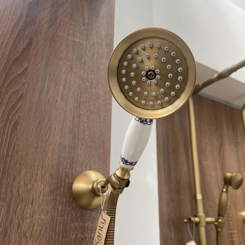 Sen tắm âm tường nóng lạnh bằng đồng Kanly GCS75