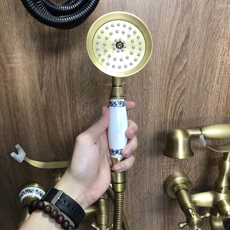 Sen tắm nóng lạnh bằng đồng Kanly GCS03