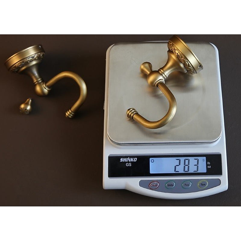 Móc treo áo bằng đồng Kanly GCH01N