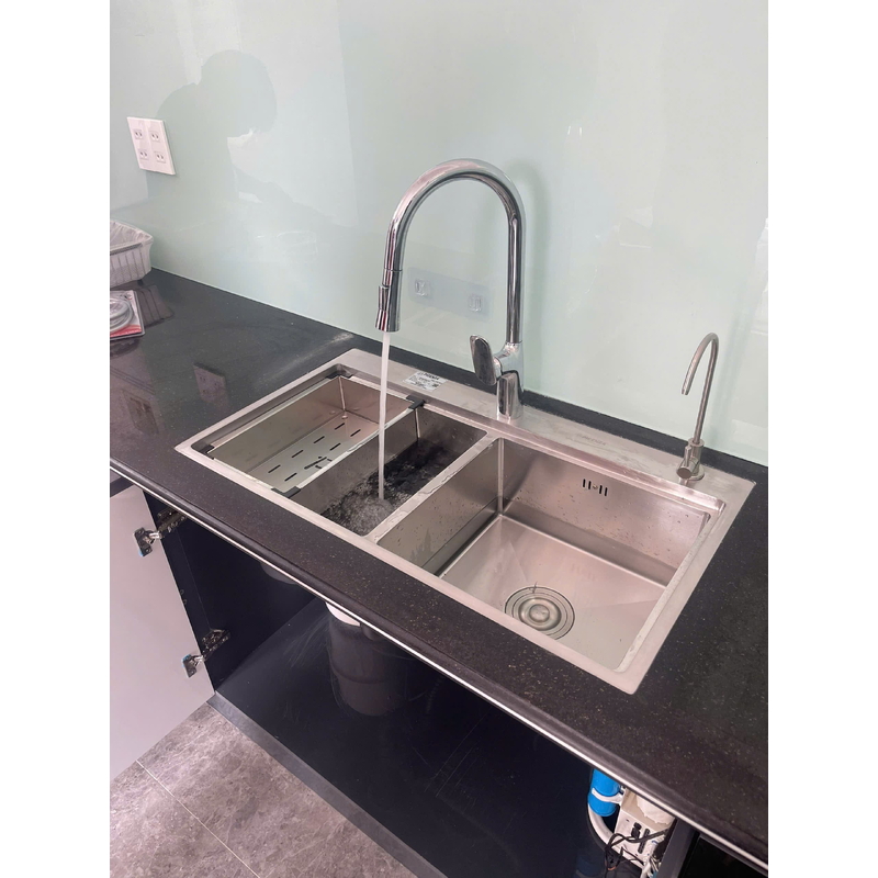 Chậu rửa bát inox 304 hạ bậc 2 hố cân Picenza HMHB 8848-616