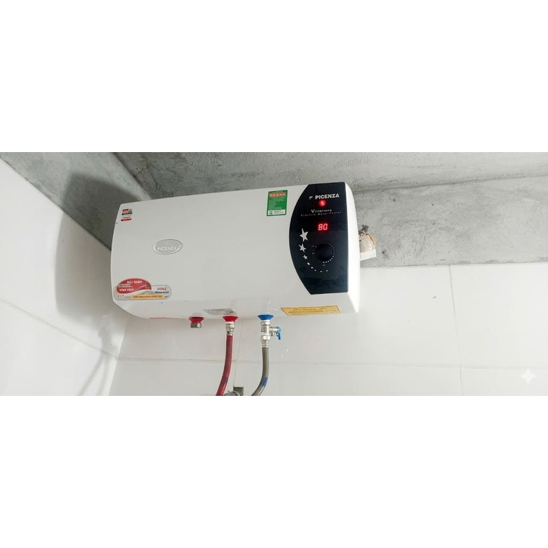 Bình nước nóng 30L nằm ngang Picenza N30EZ