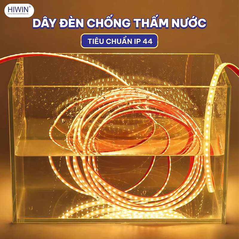 Gương thông minh hiện thị nhiệt độ và thời gian Hiwin M-C7070LDS-H