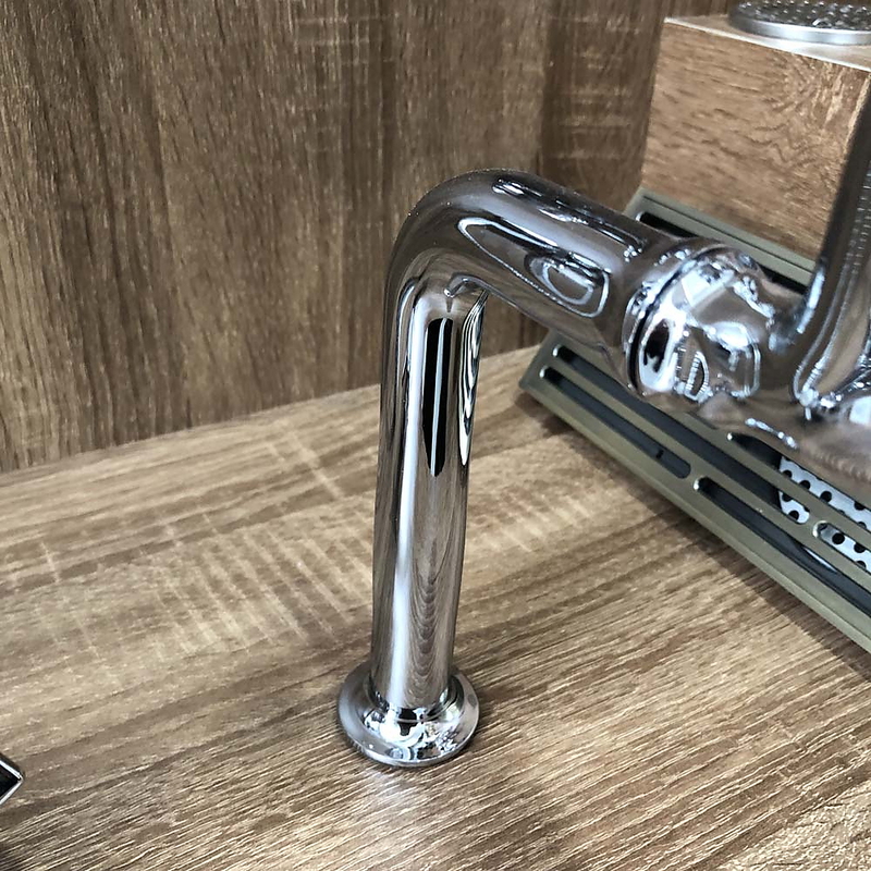 Vòi nước lạnh bằng đồng gắn tường mạ chrome Kanly CHT01N
