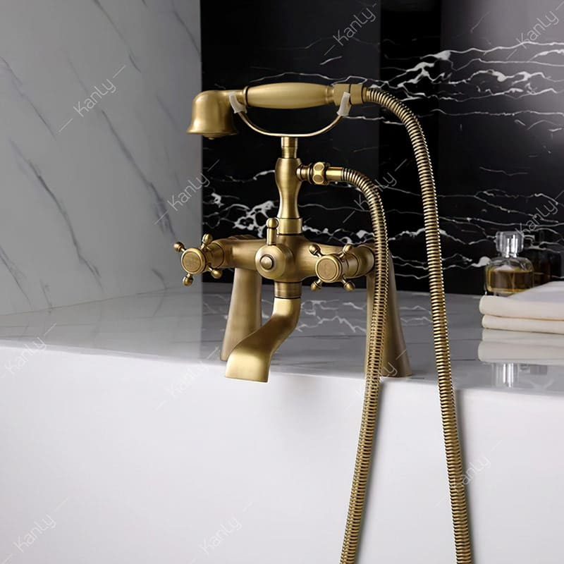 Sen tắm có chân gắn bồn Kanly GCS02