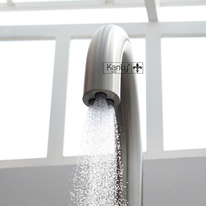 Sen cây tắm đứng đặt sàn ngoài trời Kanly KLS9020