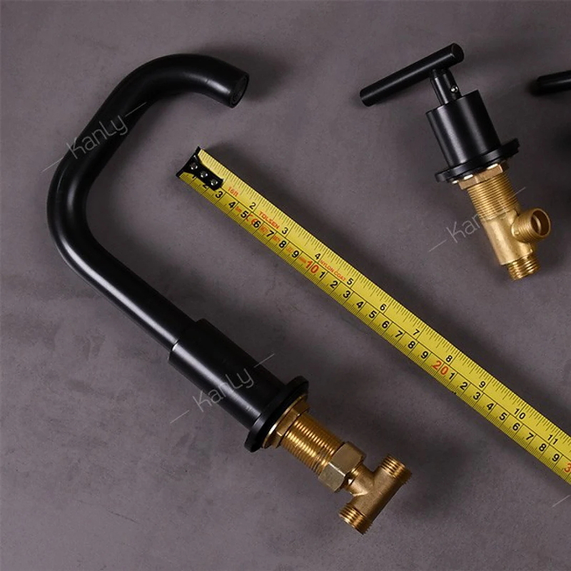 Vòi Lavabo 3 Lỗ Nóng Lạnh Bằng Đồng Màu Đen Kanly GCB05B