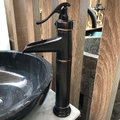 Vòi lavabo nóng lạnh màu đen Kanly GCA04B 