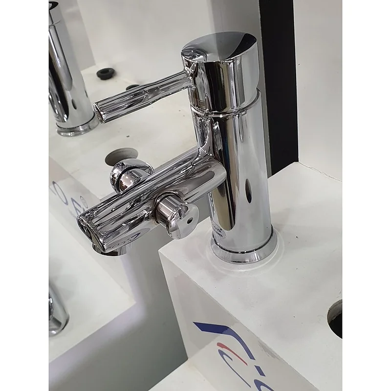 Sen Tắm Liền Vòi Nóng Lạnh Ecofa E 401S
