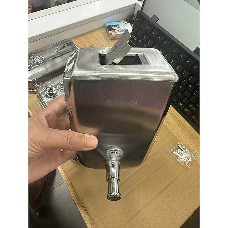 Hộp xịt xà phòng inox treo trường 800ml Miken MK-818-8