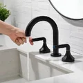 Vòi Lavabo 3 Lỗ Nóng Lạnh Miken MKV-1513B