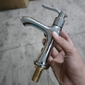 Vòi Lavabo Nước Lạnh 1 Lỗ Royal Join RA-9712