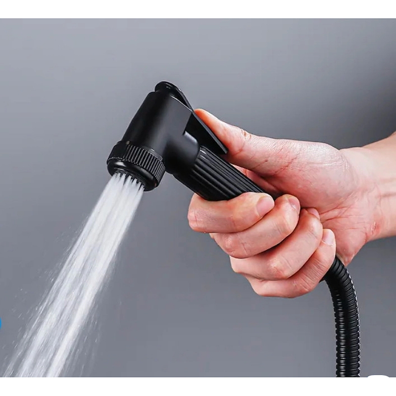 Vòi xịt vệ sinh bằng đồng màu đen CleanMax VX69 