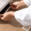 Máy sấy chân và cơ thể Hàn Quốc Solura TG-BDSIV-CI màu trắng sữa