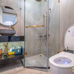 Thiết bị vệ sinh Haduvico tại Hoàn Kiếm Hà Nội 