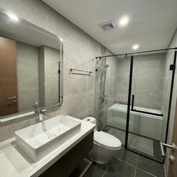 Thiết bị vệ sinh Caesar tại Tây Hồ, Hà Nội 