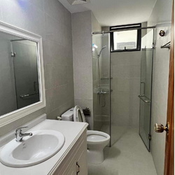 Thiết bị vệ sinh Caesar tại Tây Hồ, Hà Nội 