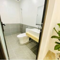 Thiết bị vệ sinh Caesar tại Cầu Giấy, Hà Nội  