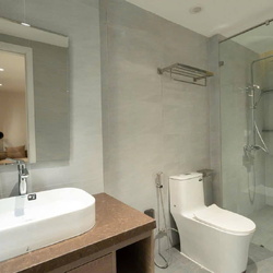 Thiết bị vệ sinh Caesar tại Thanh Trì, Hà Nội