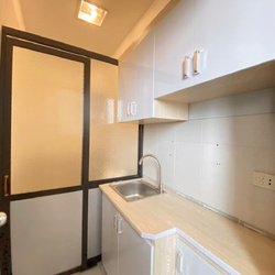 Thiết bị vệ sinh Caesar tại Hoàng Mai, Hà Nội  