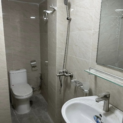 Thiết bị vệ sinh Caesar tại Hà Đông, Hà Nội 