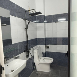 Thiết bị vệ sinh Caesar tại Thanh Oai, Hà Nội 