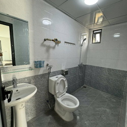 Thiết bị vệ sinh Caesar tại Sơn Tây, Hà Nội 