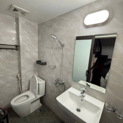 Thiết bị vệ sinh Caesar tại Ba Vì, Hà Nội   