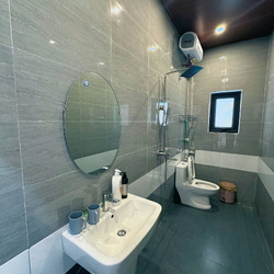 Thiết bị vệ sinh Caesar tại Ba Vì, Hà Nội   