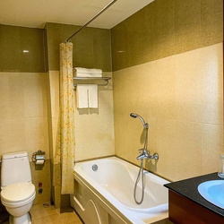 Đại lý thiết bị vệ sinh tại Hòa Bình 