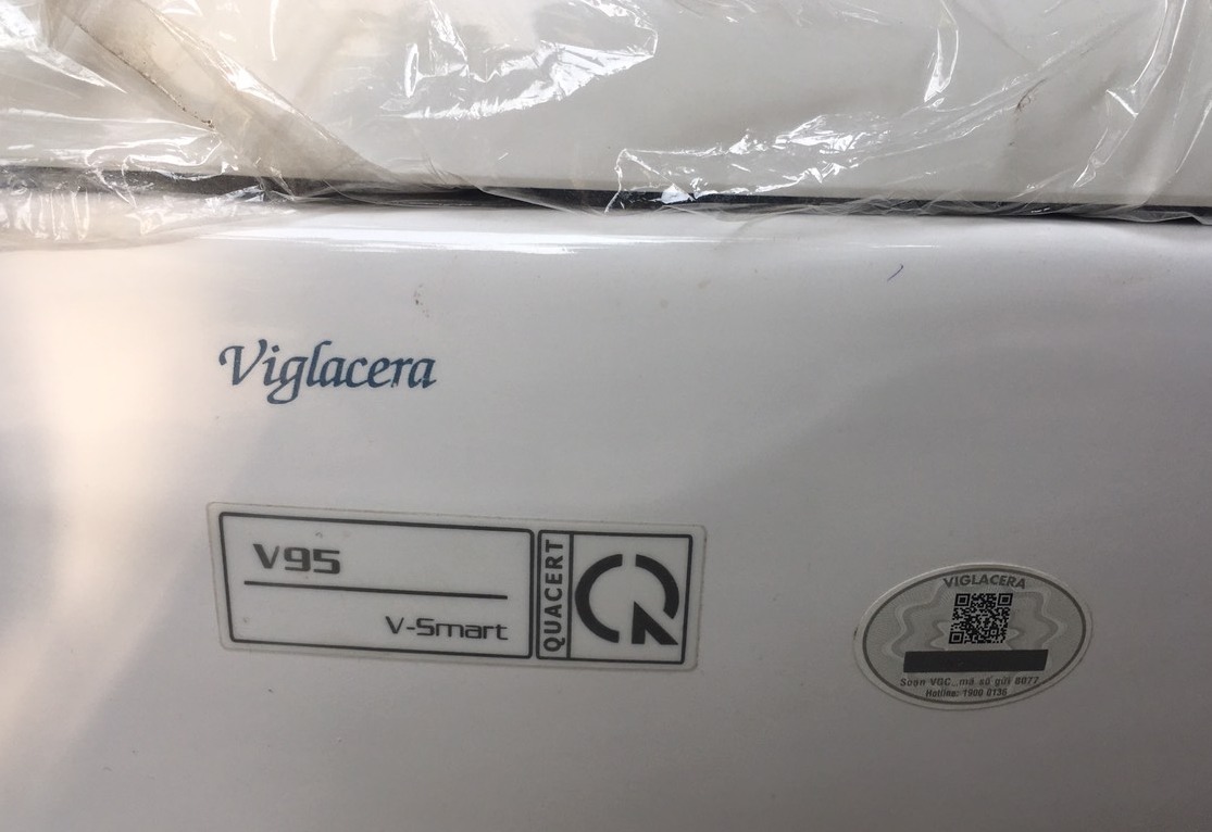 tem-bao-hanh-dien-tu-bon-cau-thong-minh-v95-viglacera-do-luxbath-cung-cap