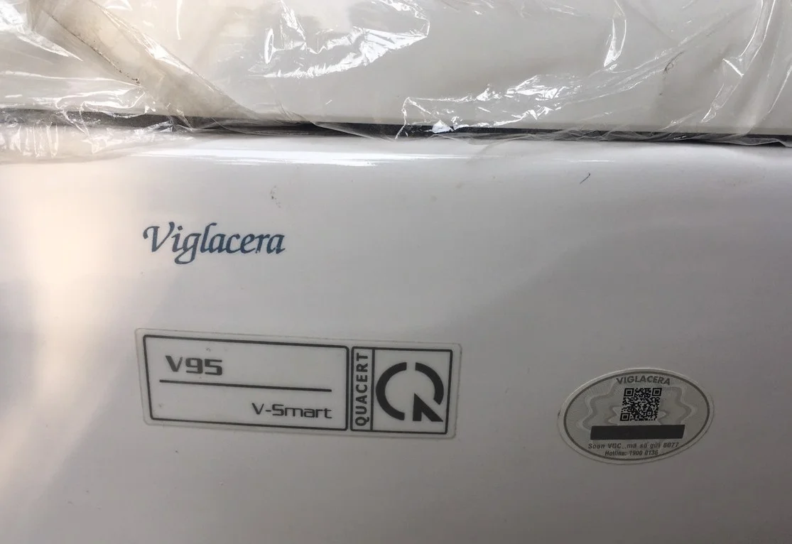 tem-bao-hanh-dien-tu-bon-cau-thong-minh-v95-viglacera-do-luxbath-cung-cap