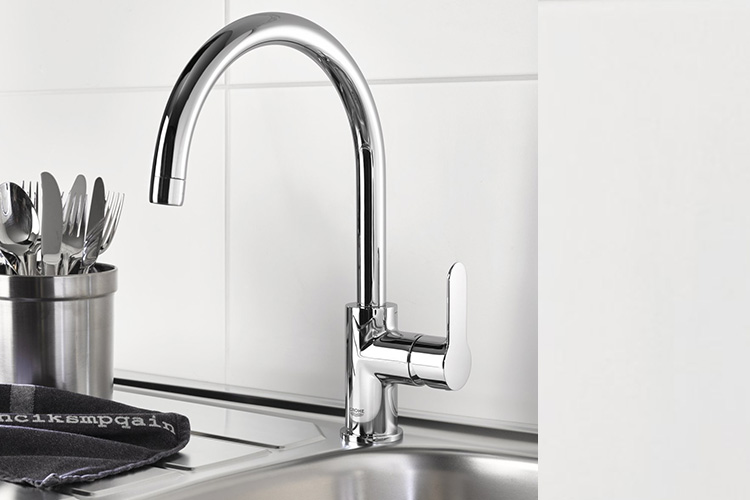 Vòi rửa bát nóng lạnh Grohe 33770002