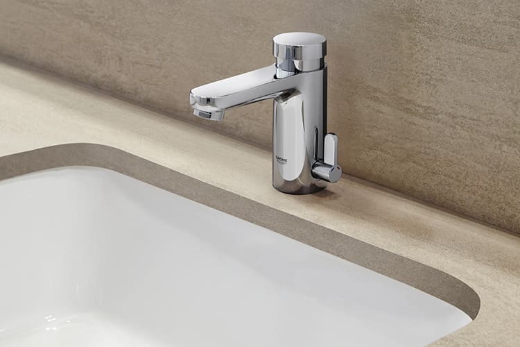 Vòi rửa bát nóng lạnh Grohe 33770002