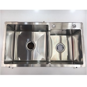 Chậu rửa bát 2 hố lệch Royal SA8245