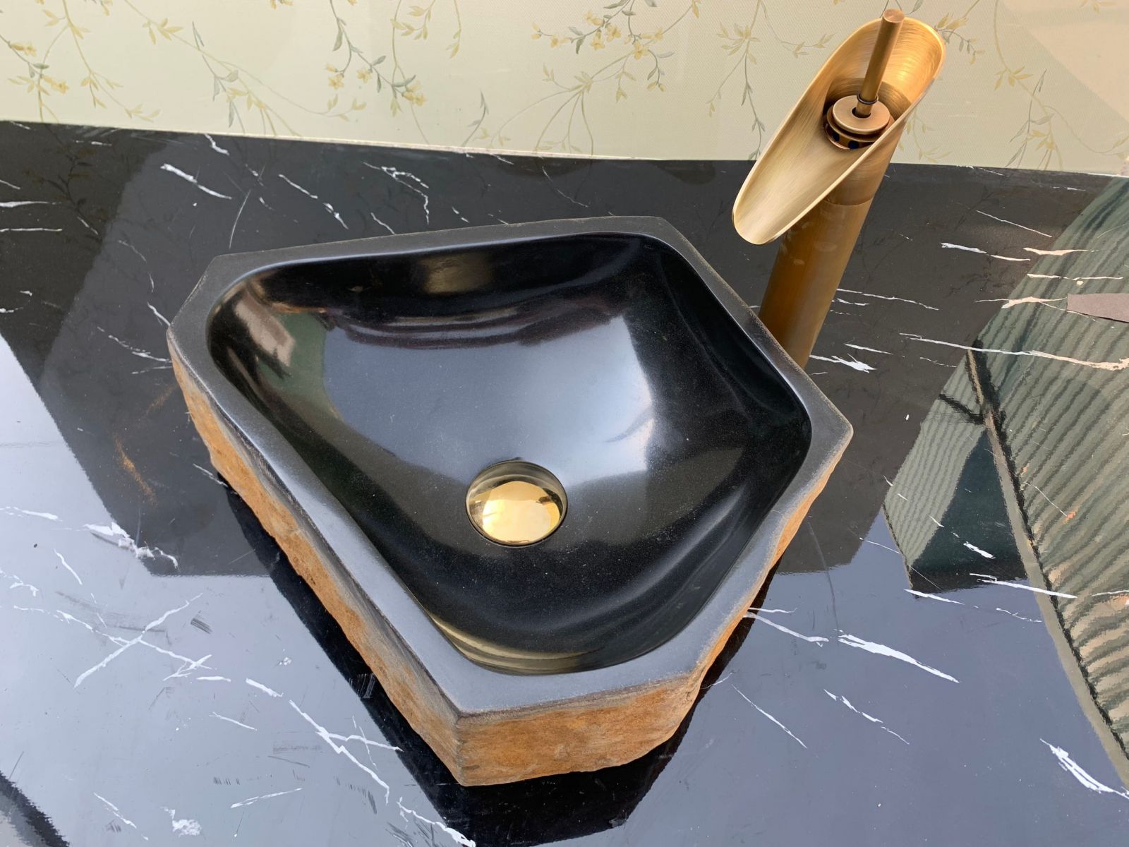 Chậu Rửa Mặt Đá Bazan size nhỏ Eximstone 