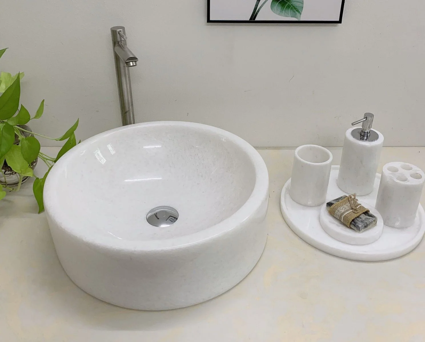 Chậu rửa lavabo tròn dày màu trắng đáy thẳng không vân Eximstone BST67