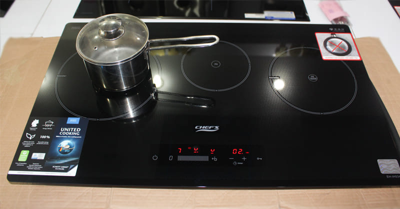 Bếp điện từ 3 vùng nấu Chefs EH-IH534