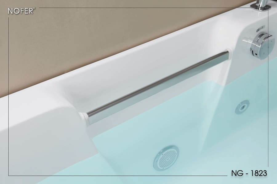 Bồn tắm MASSAGE Euroking EG–1823