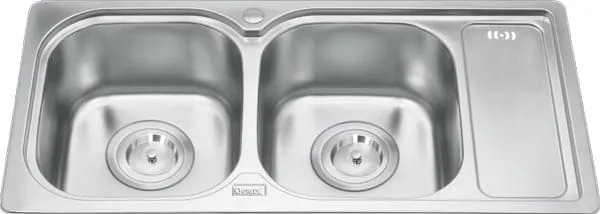 Chậu rửa bát 2 hố 1 bàn Inox GORLDE GD-5505