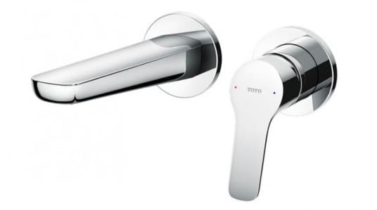 voi-nong-lanh-gan-tuong-toto-tlg03308bb