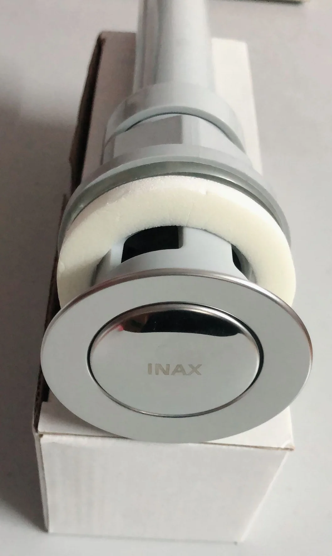 dau-xi-phong-lat-inax-a-10360-vn