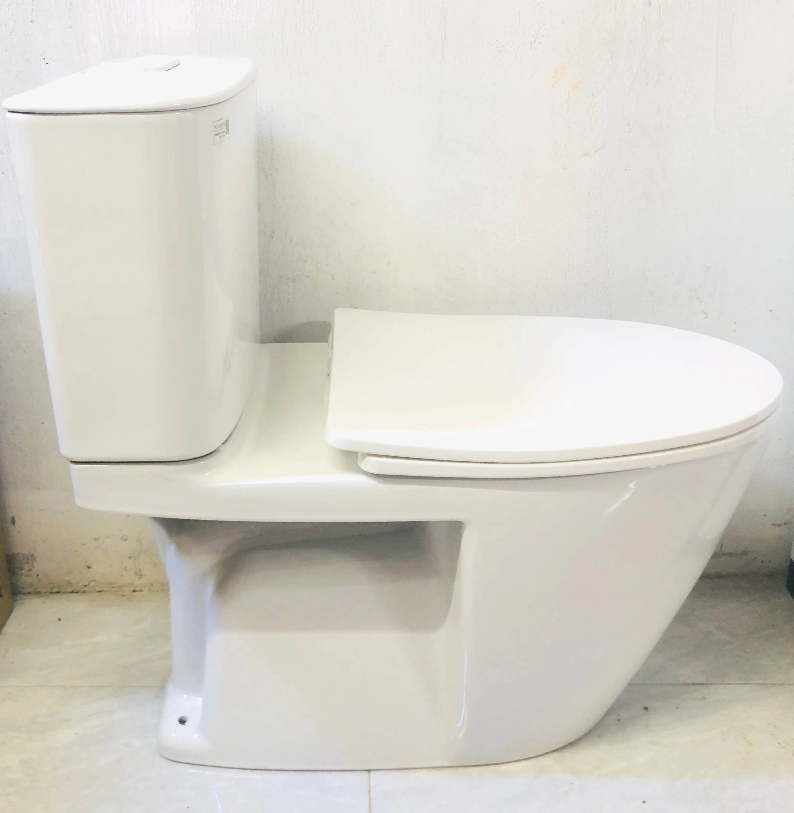 Bồn cầu 2 khối nắp thời trang Inax AC-602-1