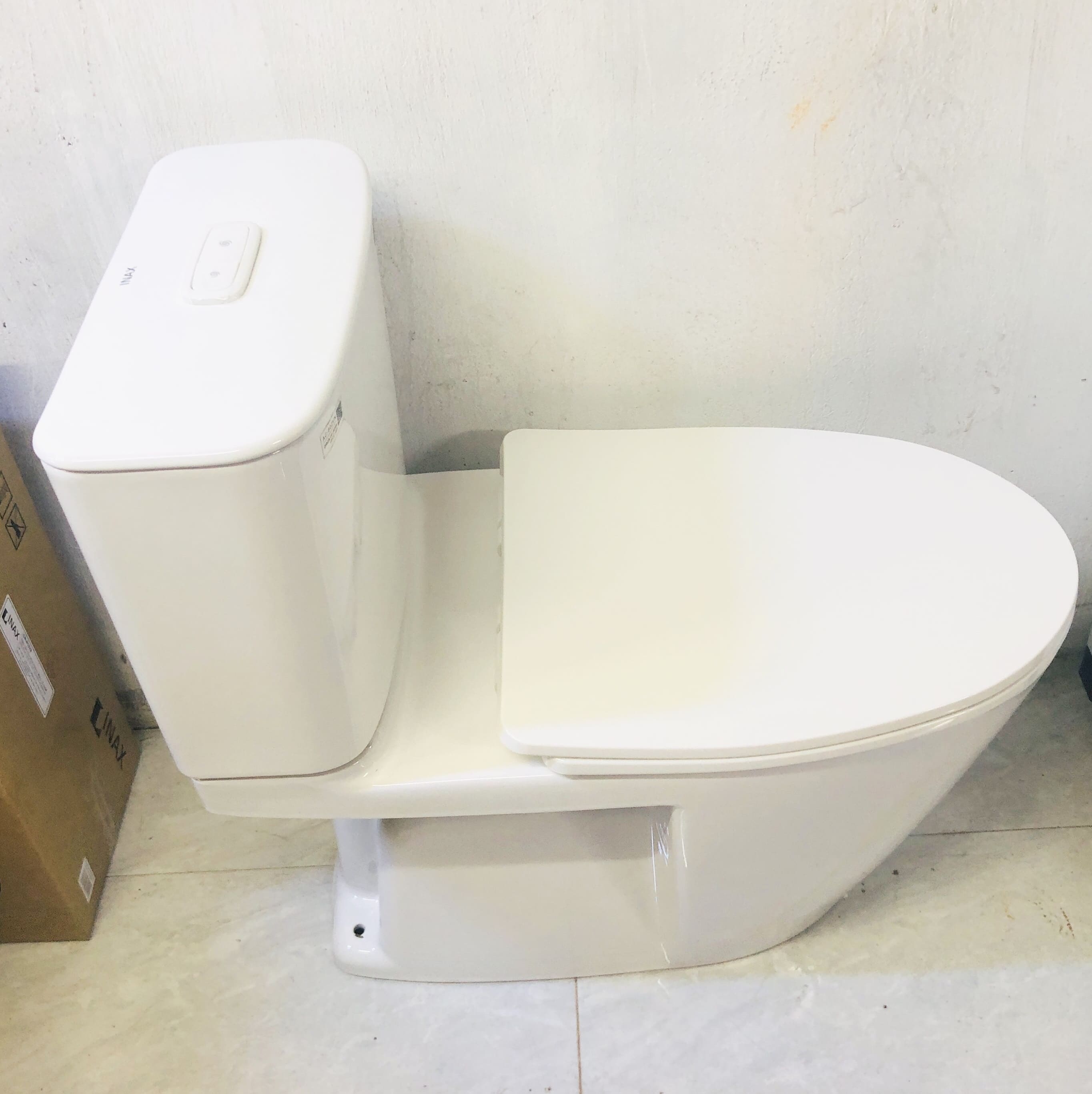 Bồn cầu 2 khối nắp êm Inax AC-602VN-1