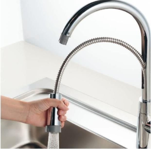 Hình ảnh thực tế vòi rửa chén Kakudai 117-138