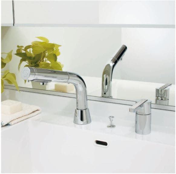 Hình ảnh thực tế vòi rửa mặt Kakudai 186-004