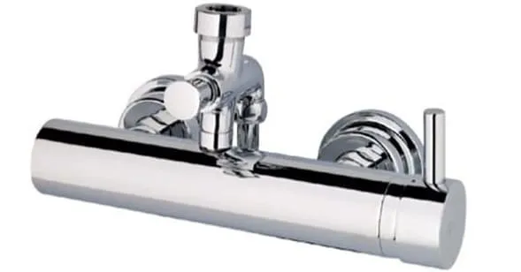 Củ sen tắm American Standard WF-2872